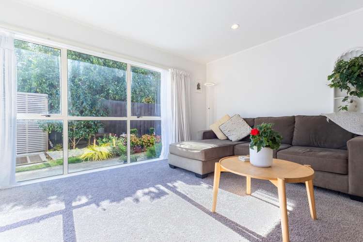 5A Beachwater Grove Paraparaumu Beach_8