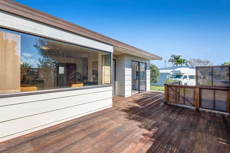 5b Melanie Place Orewa_7