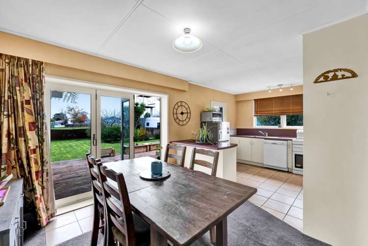 103 High Street Eltham_8