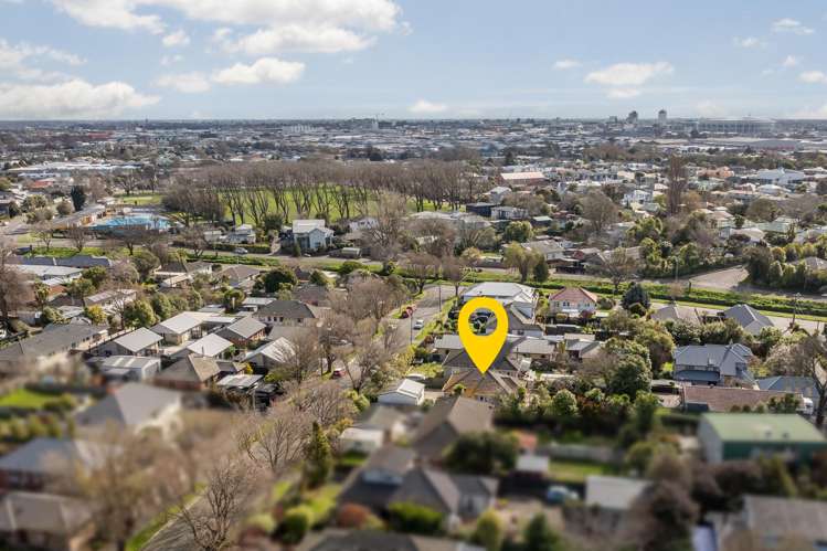 14 Wilding Street Saint Martins_23