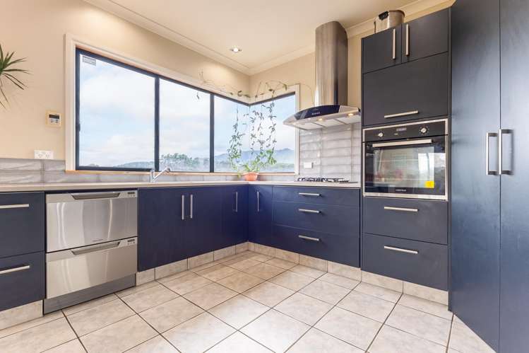 114 Rutherford Drive Waikanae Beach_8