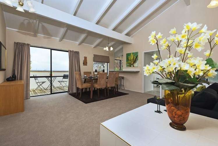 26 Rotoma Rise Clover Park_2