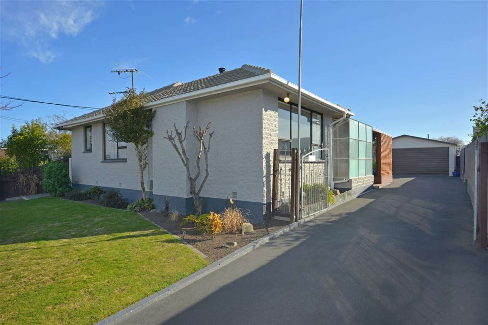 53 Yarmouth Street Aranui_0