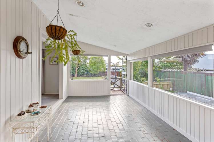 65 Lupin Road Otaki_9