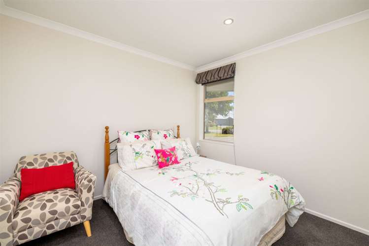 4 Mariposa Crescent Aidanfield_13