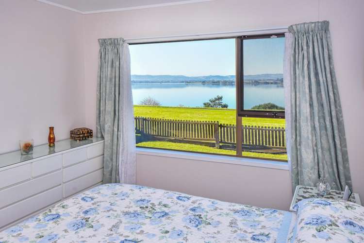 124 Carnoustie Drive Wattle Downs_19