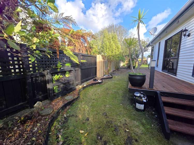 82 Bealey Street Hokitika_16