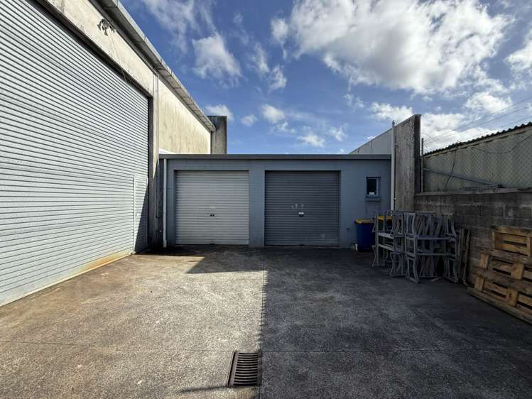 Unit 2/114 Railside Avenue Henderson_11