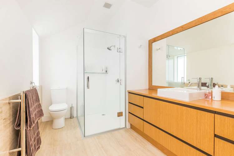 11 Lakshmi Place Khandallah_17