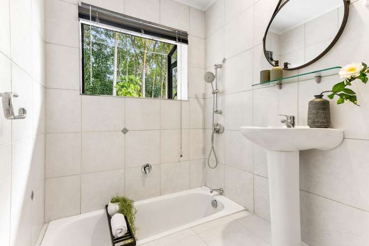89A View Road Henderson_24