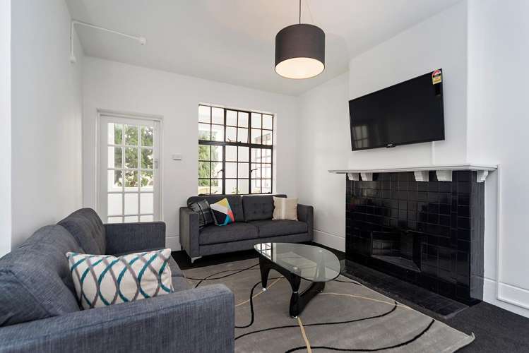 LES/183 Karangahape Road Auckland Central_0