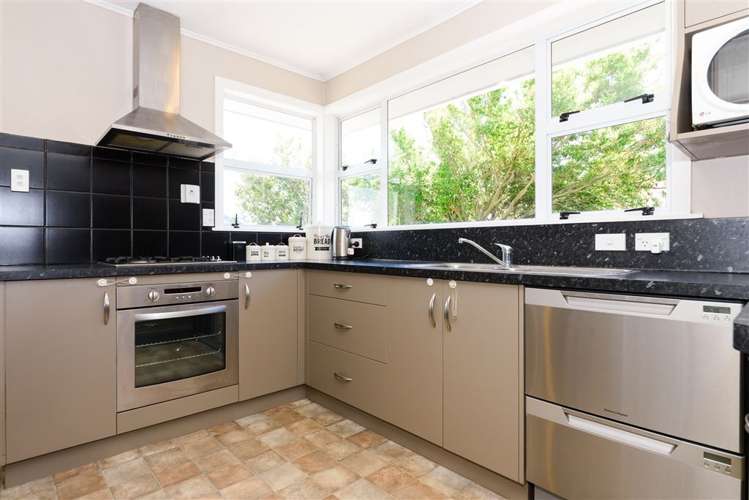 42 Peters Avenue Cloverlea_2