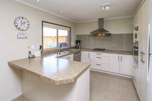 38 Heathfield Avenue 2750_3