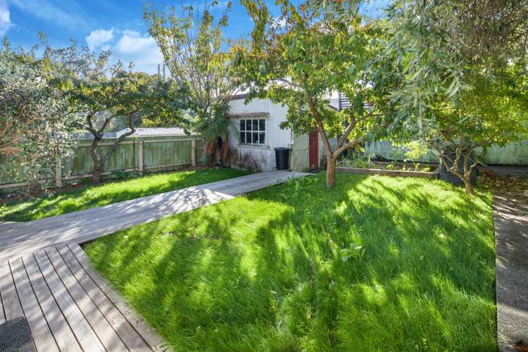 13 Picton Avenue Newtown_20