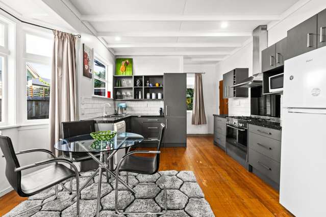 709 Southland Road Raureka_4