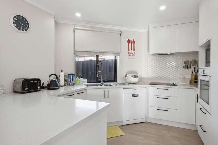 148 Bay View Road South Dunedin_8