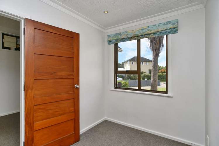 6 Finlay Place Woolston_13