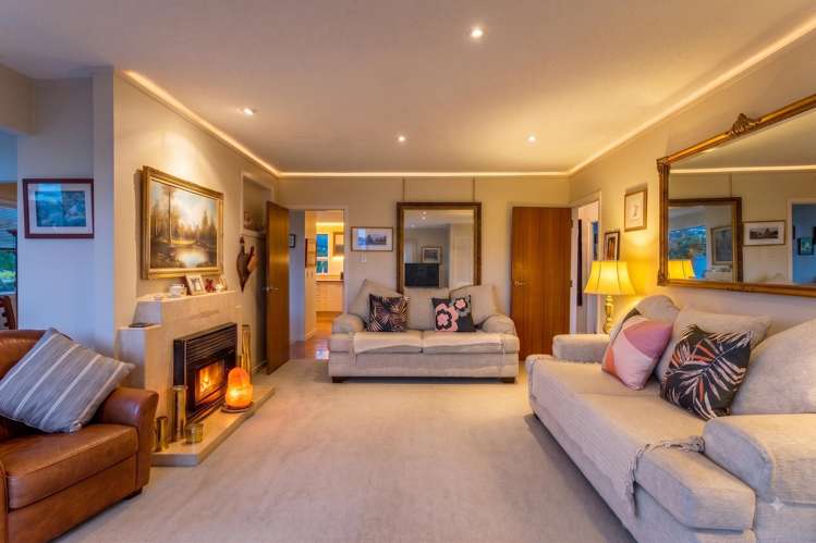 469 Beach Road Murrays Bay_5