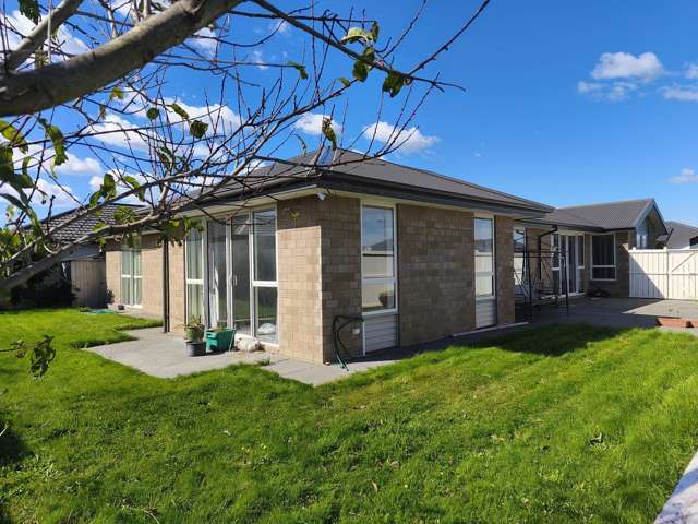 Spacious Family Home for Rent – Wigram Skies