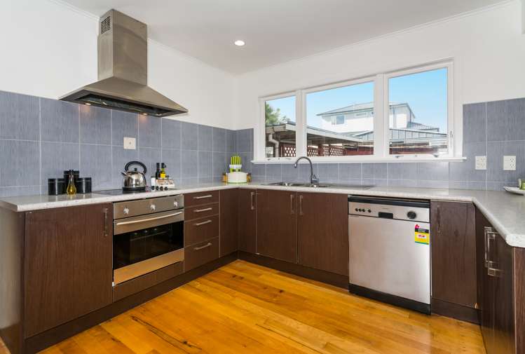 1/89 Lake Road Northcote_15