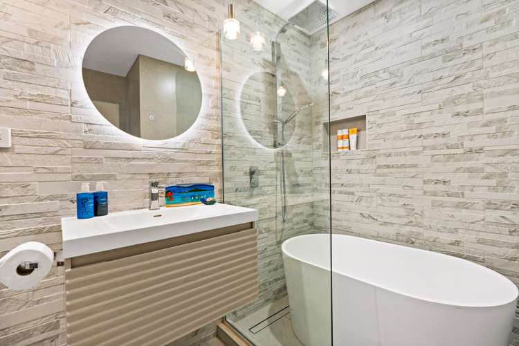 5/1 Seaforth Avenue Mangere Bridge_20