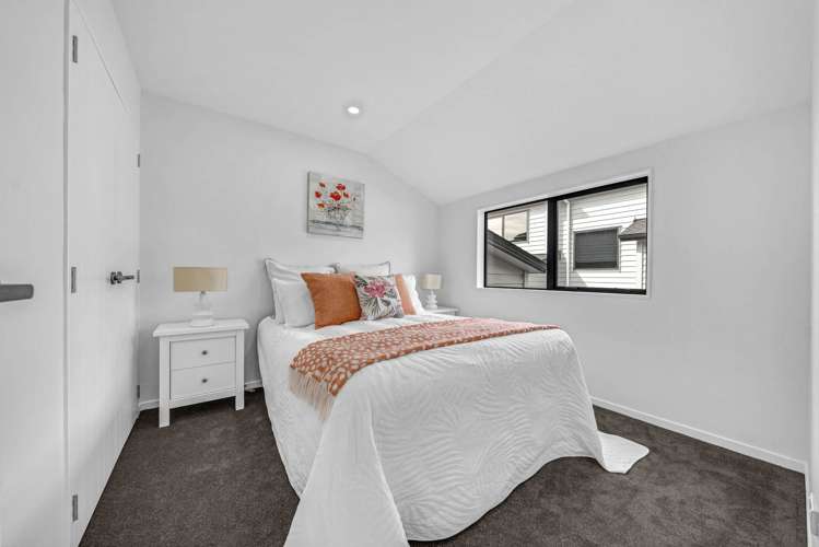 2 Hughs Way Flat Bush_18