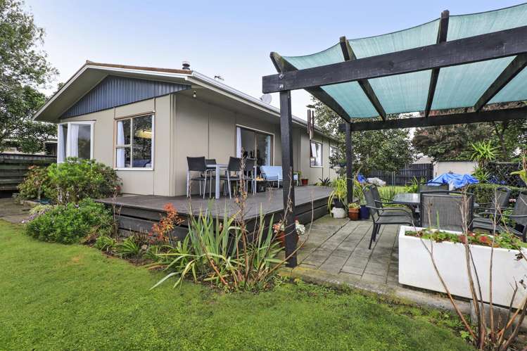 13 Kirkcaldy Place Flaxmere_14