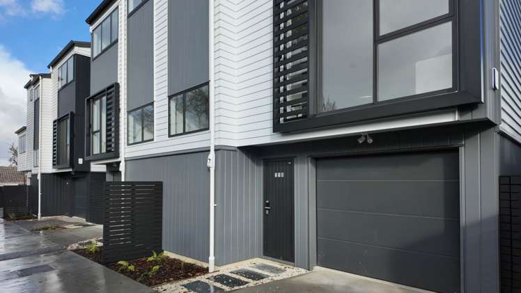 11 Waipani Road Te Atatu Peninsula_25