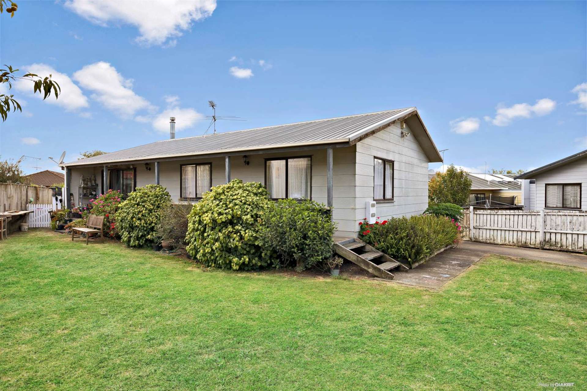 80 Shifnal Drive Randwick Park Manukau City Houses for Sale One