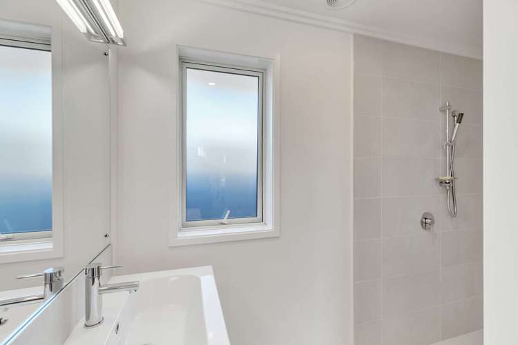 6 Crossley Avenue Woodend_17