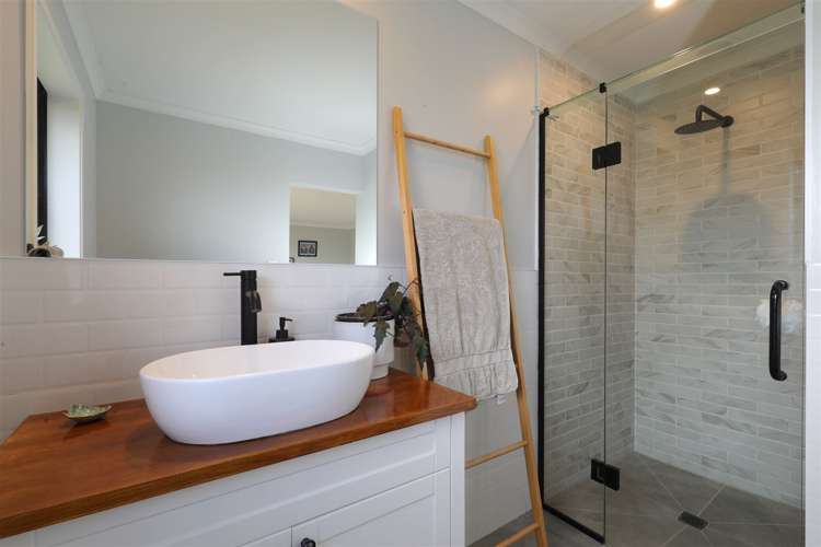 163 Kimihia Road Huntly_17