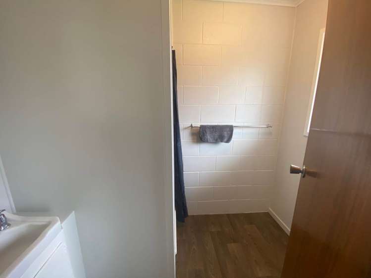 1/16 Pratt Street Papakura_12