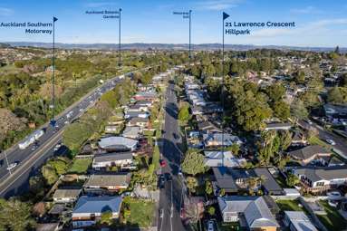 21 Lawrence Crescent_4
