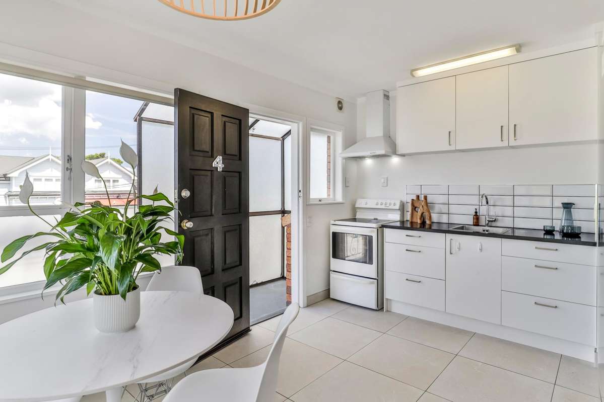 4/49 Western Springs Road_1