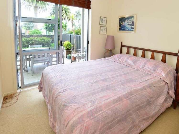 24/3 Riverside Road Orewa_12