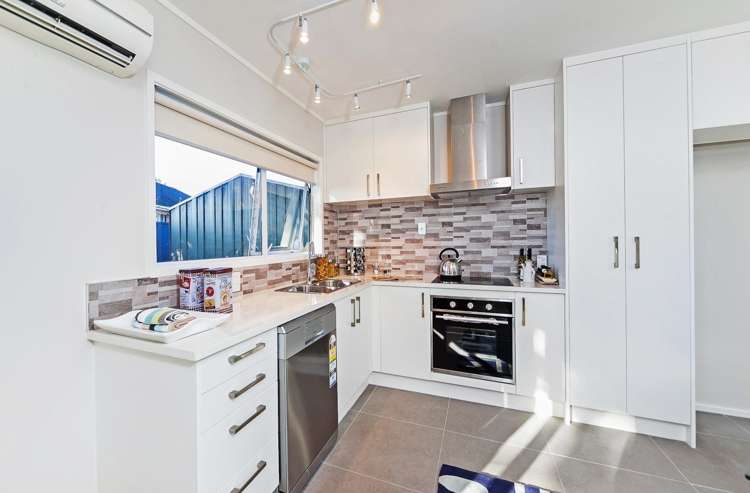 2 Caspian Close New Lynn_6