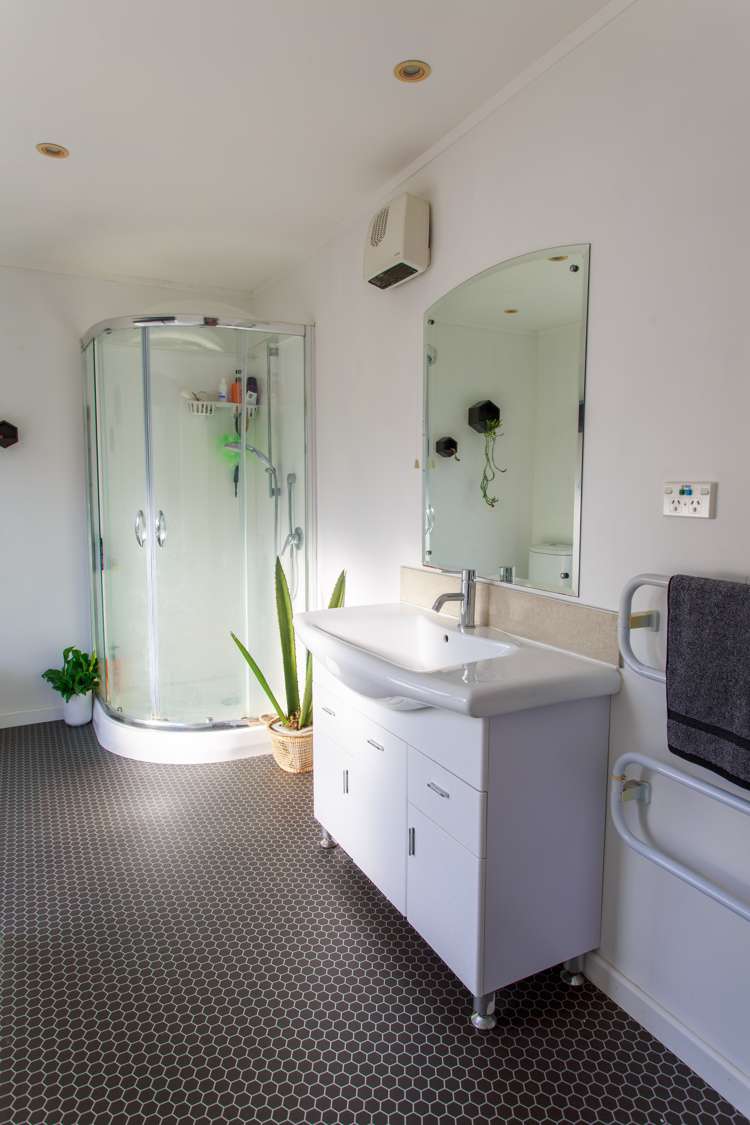 69 Aberdeen Road Saint Clair_17