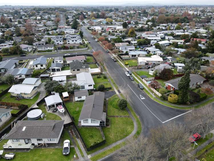 26 Sherwood Drive Pukete_32