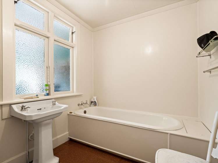 28 & 30 Lawson Street Belleknowes_16