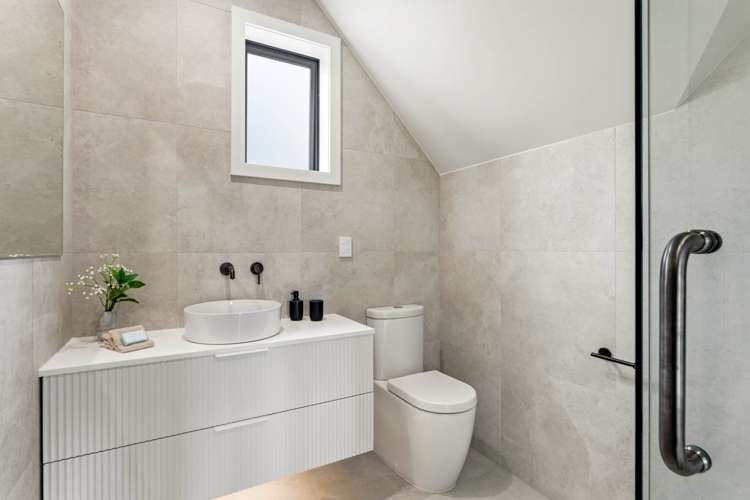 1/142 Riddell Road Glendowie_14