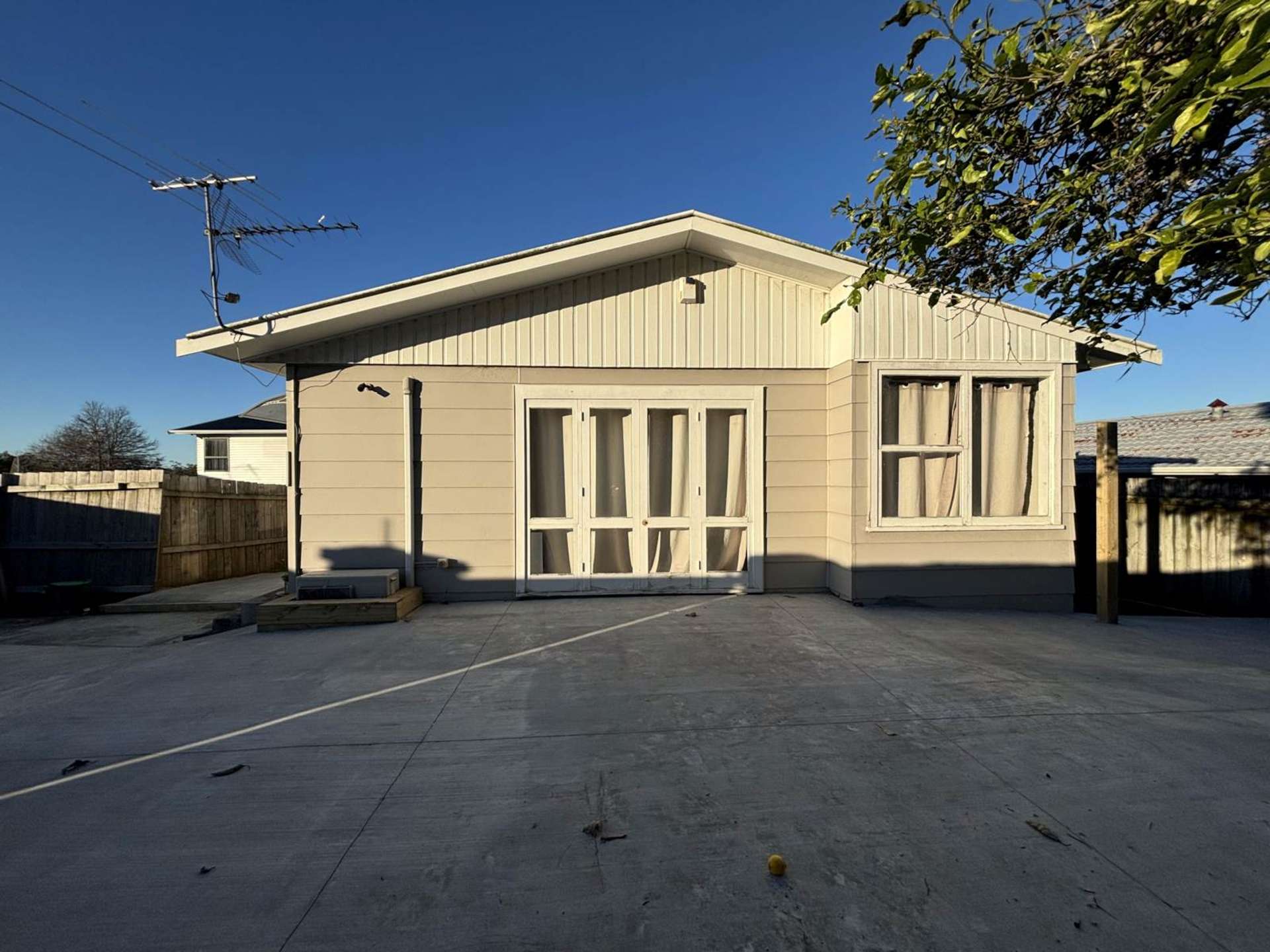 76 Howard Hunter Avenue St Johns_0