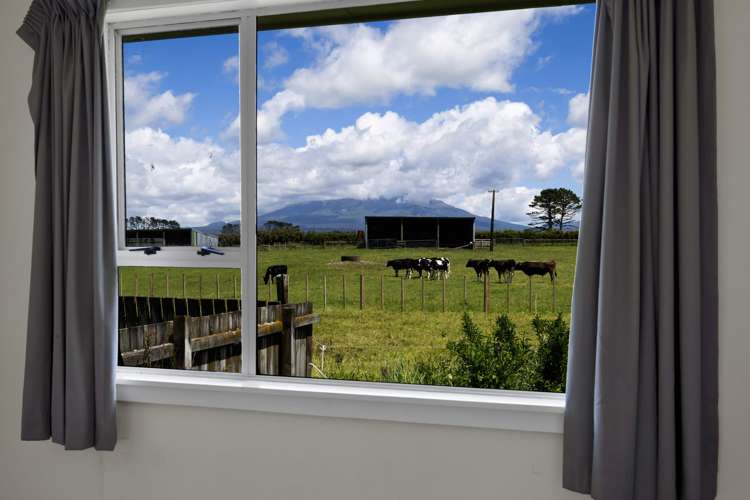 198 Beaconsfield Road Midhirst_20