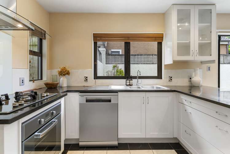 15c Burch Street Mount Albert_8