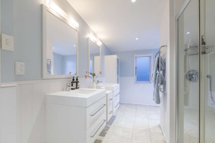 8 Kiwi Street Oneroa_15