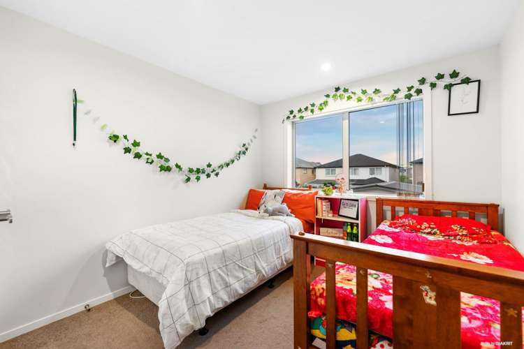 32 Pencaitland Drive Flat Bush_12