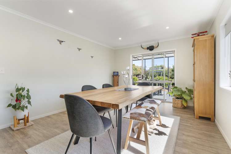 29 Armstrong Avenue Carterton_26