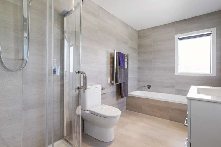 4 Ararata Lane Mangere Bridge_15