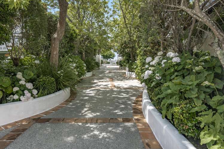 91 & 95 Sarsfield Street Herne Bay_13