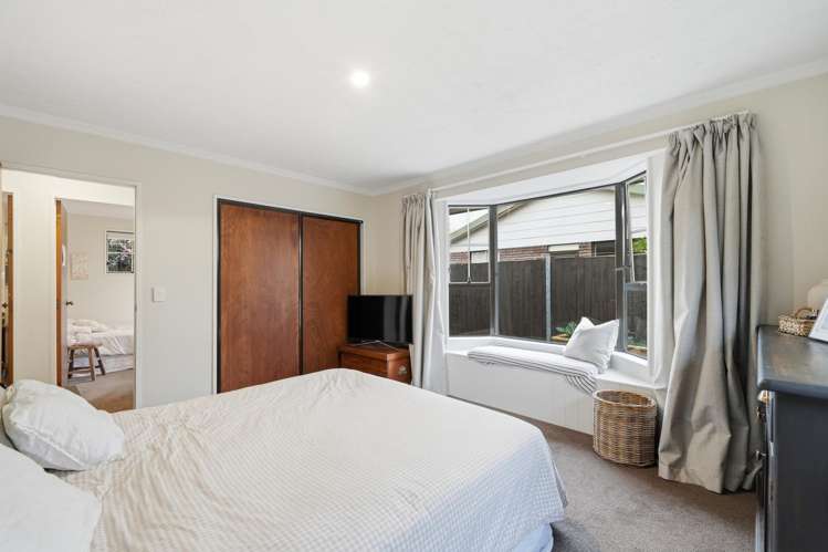 1/54 Aorangi Road Bryndwr_12