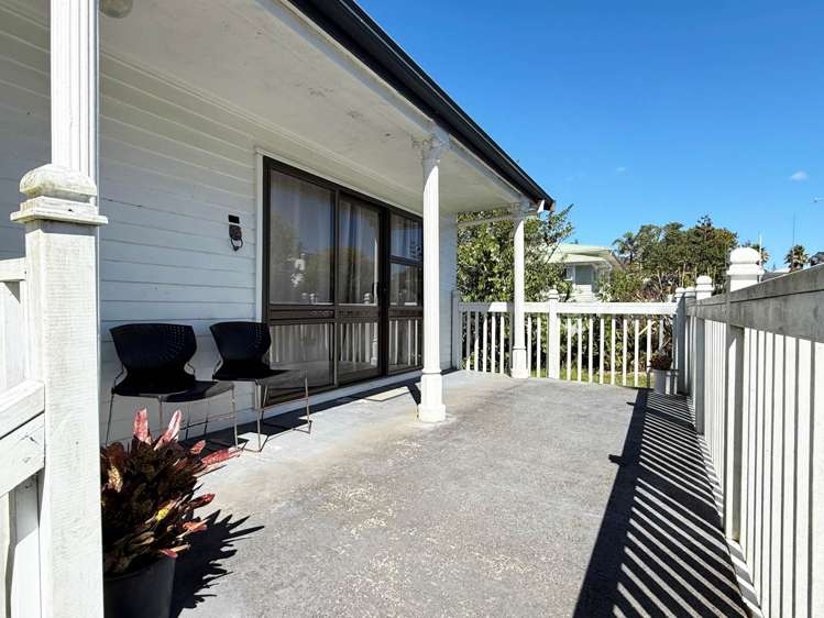 53 Blakeborough Drive Forrest Hill_9